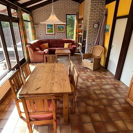 אאודורפ Knusse Bungalow Op Groen Park! מראה חיצוני תמונה